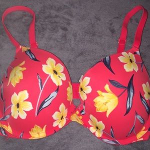 32 DD PINK Victoria Secret Bra